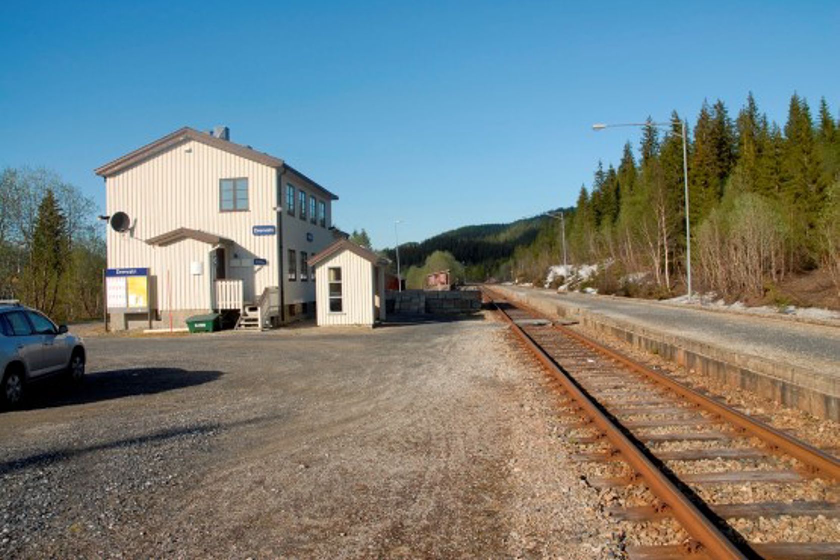 Exterior view of Drevvatn station