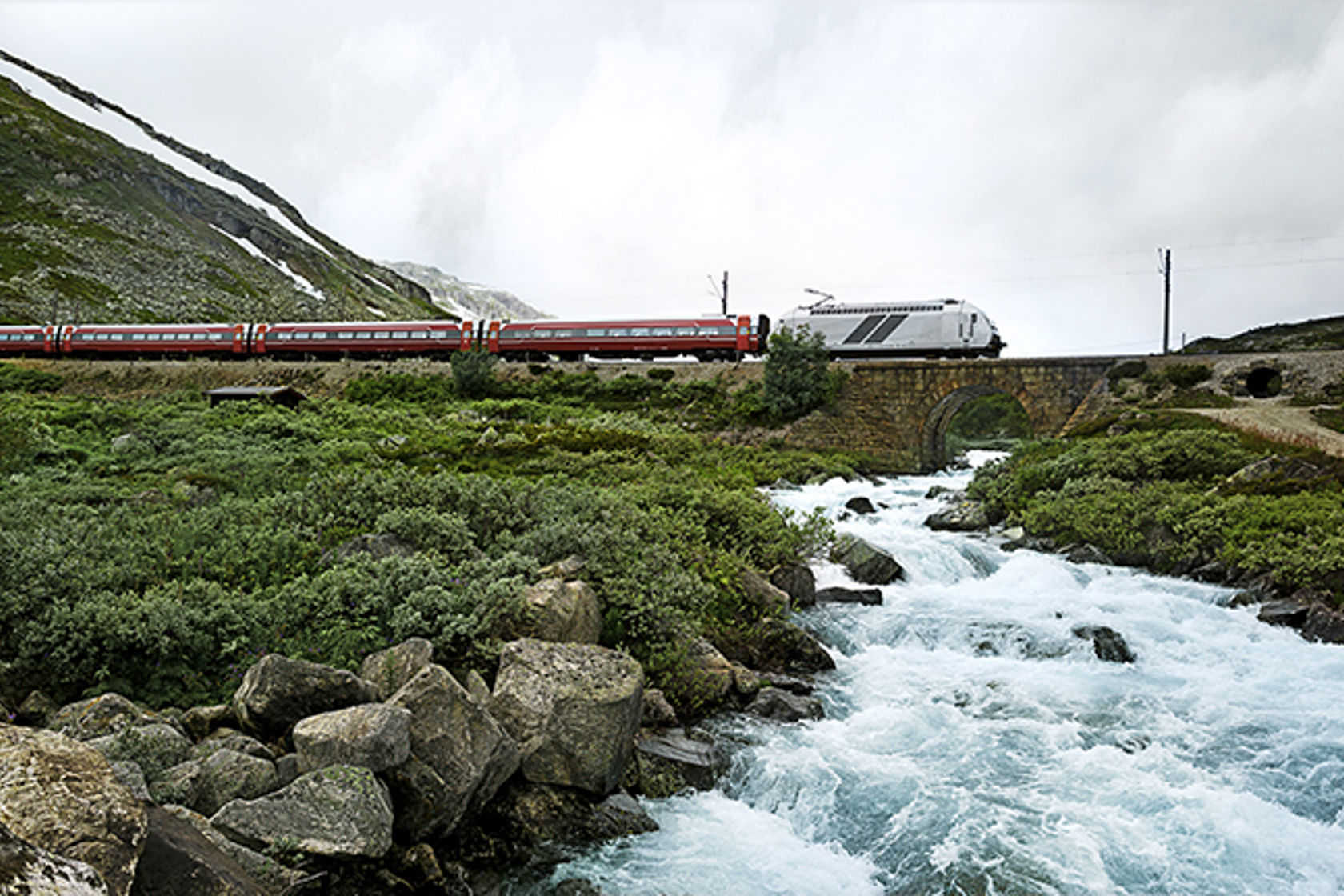 Tog i norsk natur