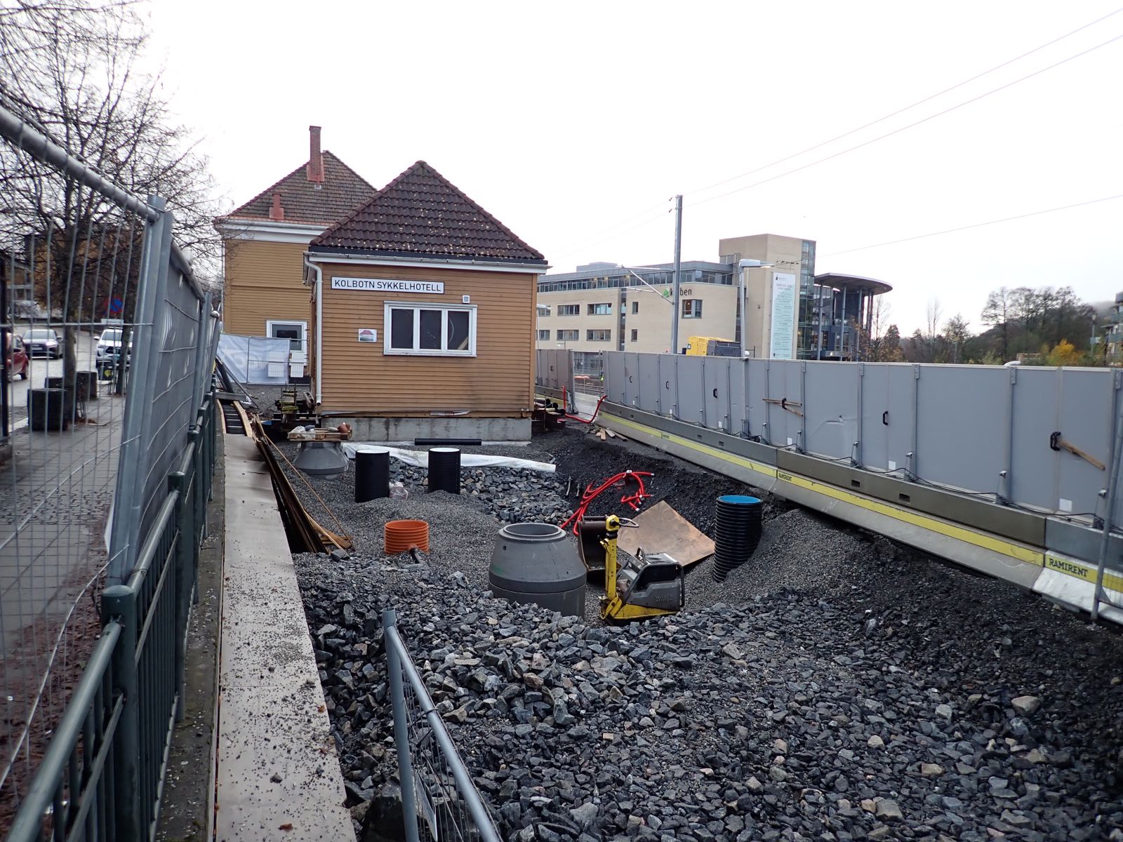 Sykkelhotellet på sin nye plass i dagslys
