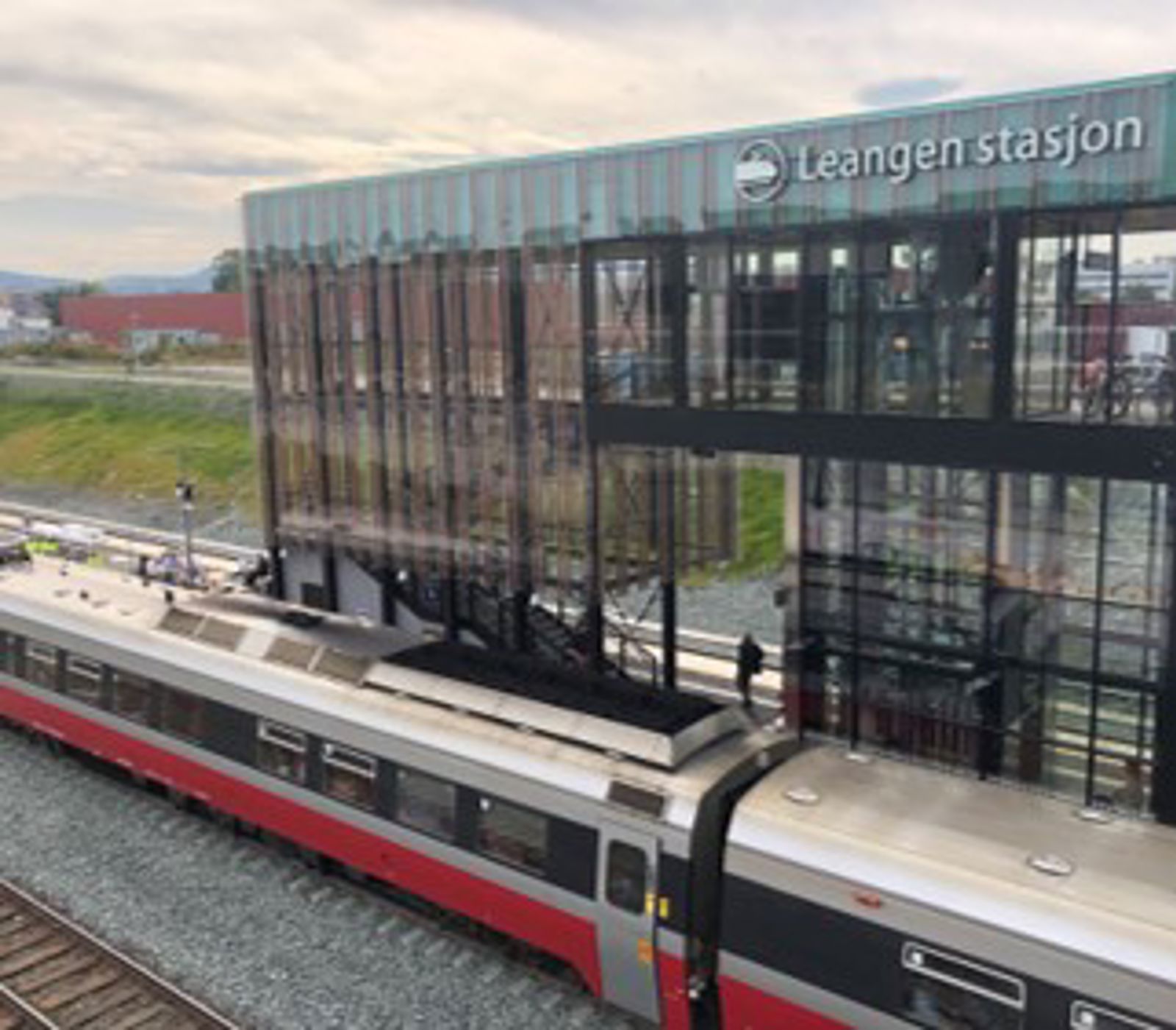 Oversiktsbilde fra Leangen stasjon