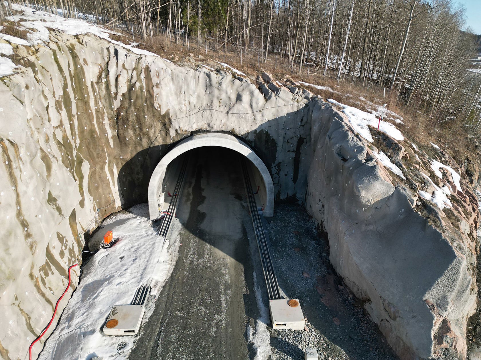 Portalen til tunnelen i Kobbervikdalen.