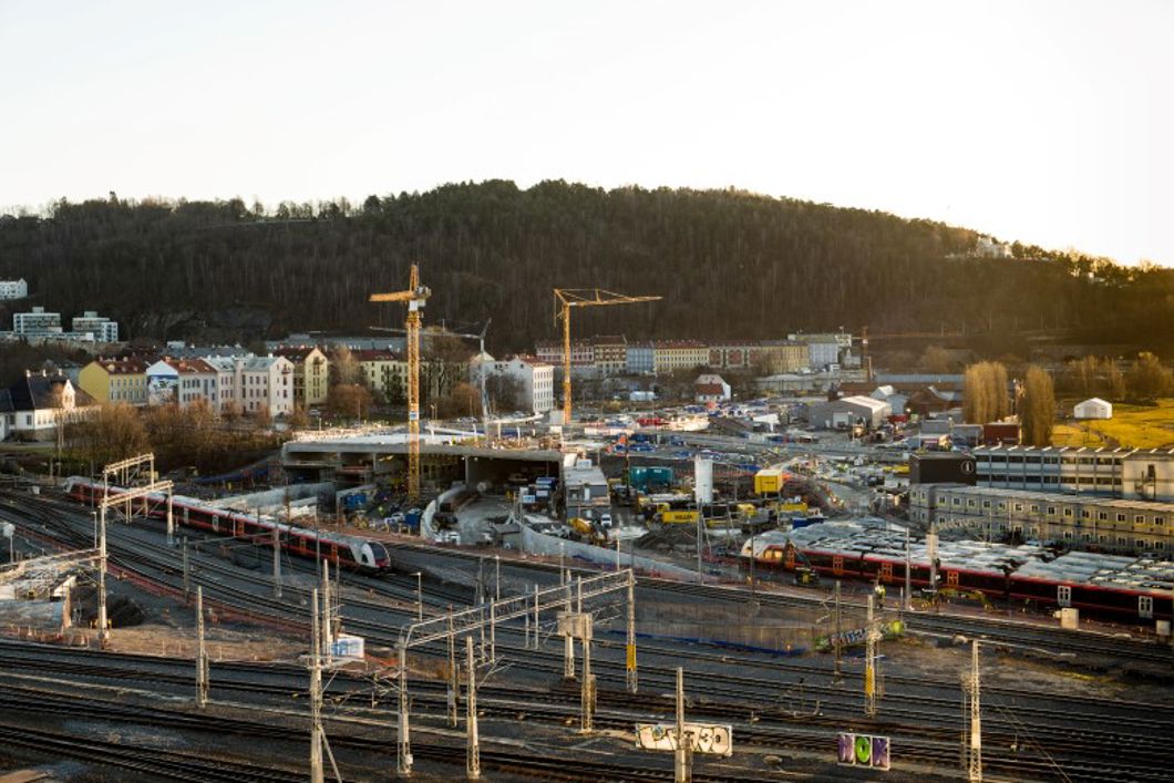 Bilde fra Oslo S der det bygges tunnel for Follobanen.
