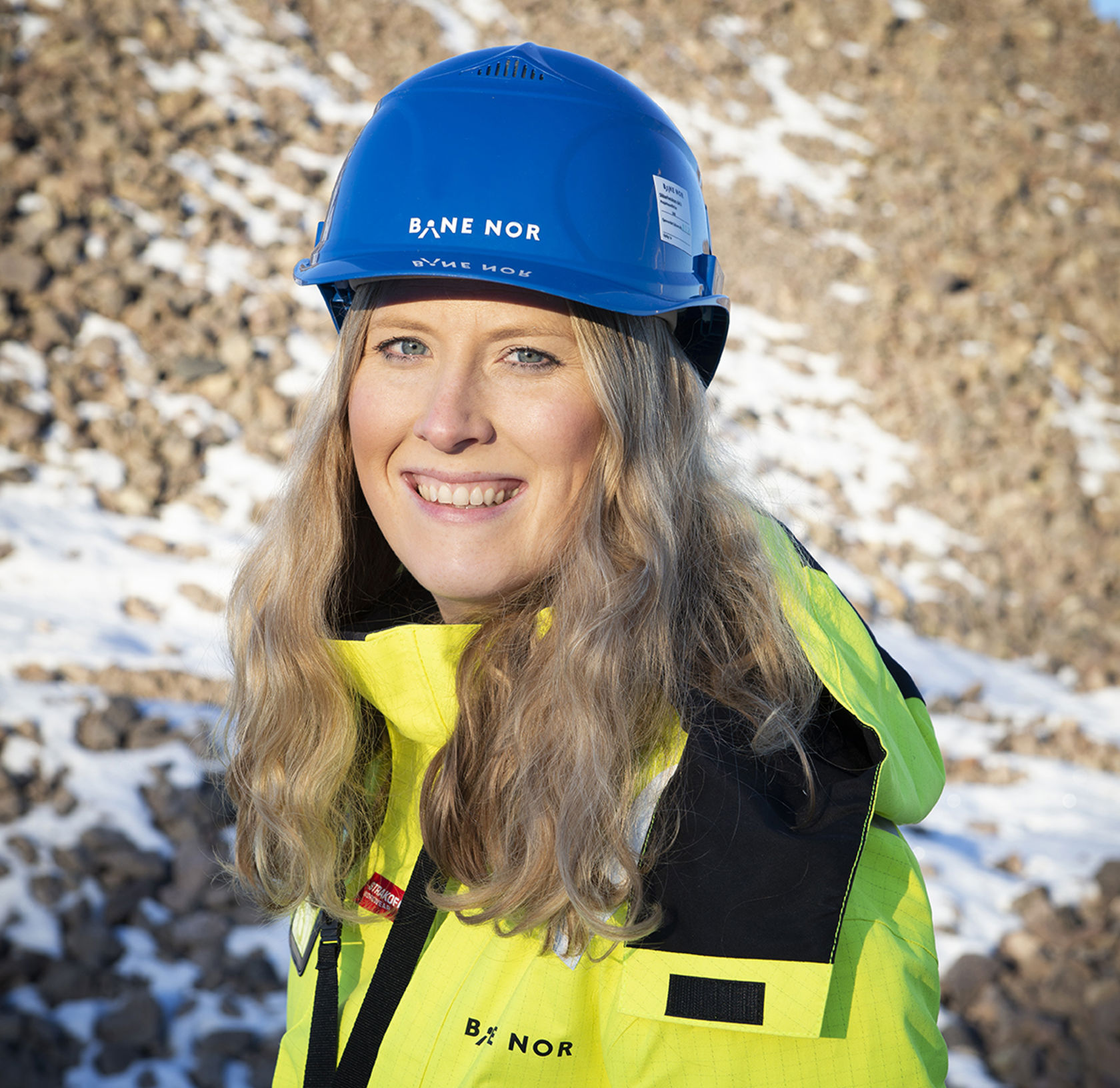 Portrettbilde av Emilie Enger Aas iført vernetøy. 