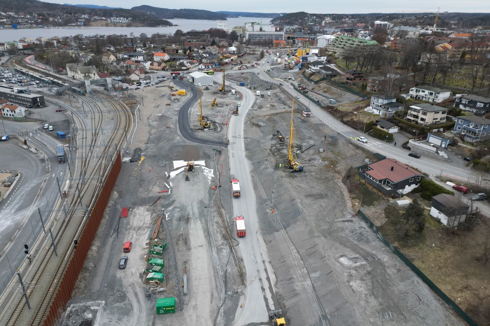 Dronefoto som viser det aktuelle området der det er registrert bevegelser.