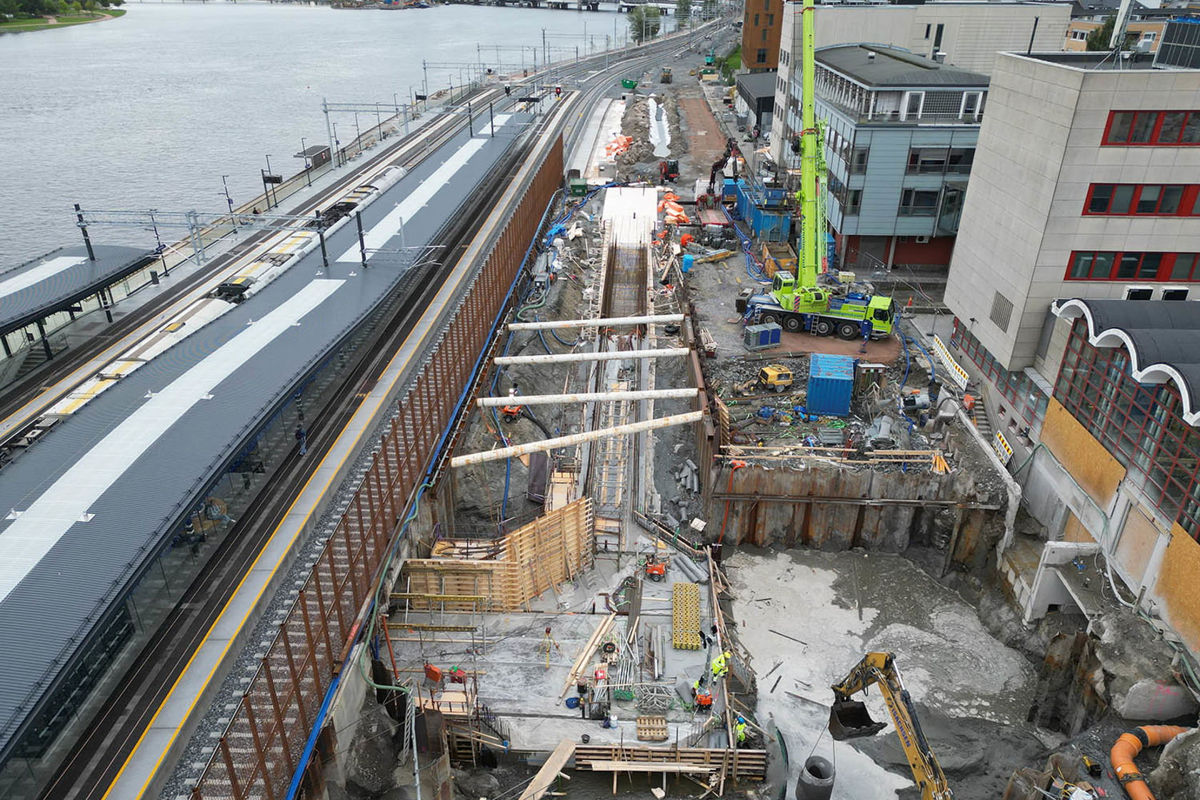 Byggegropen hvor personundergangen bygges