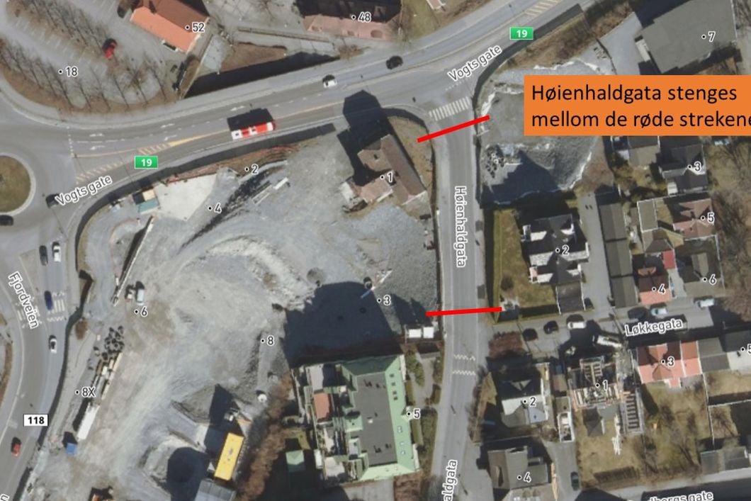 Dronefoto som viser hvilket parti av Høienhaldgata som er stengt. 