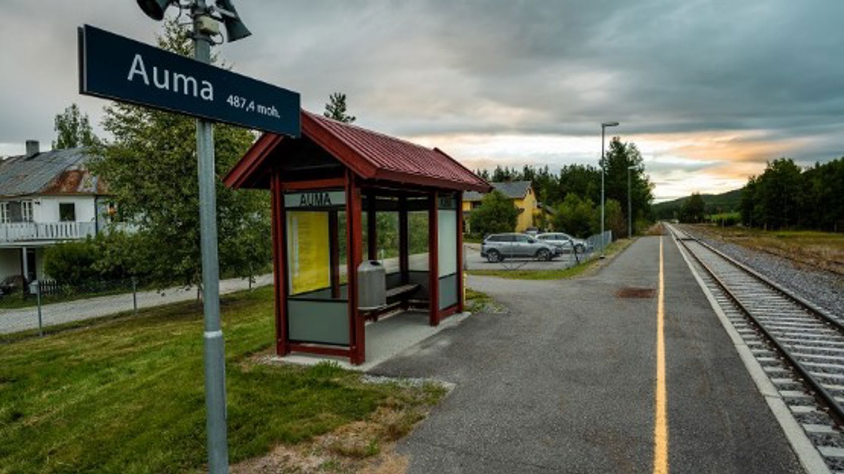 Eksteriørbilde av Auma stasjon
