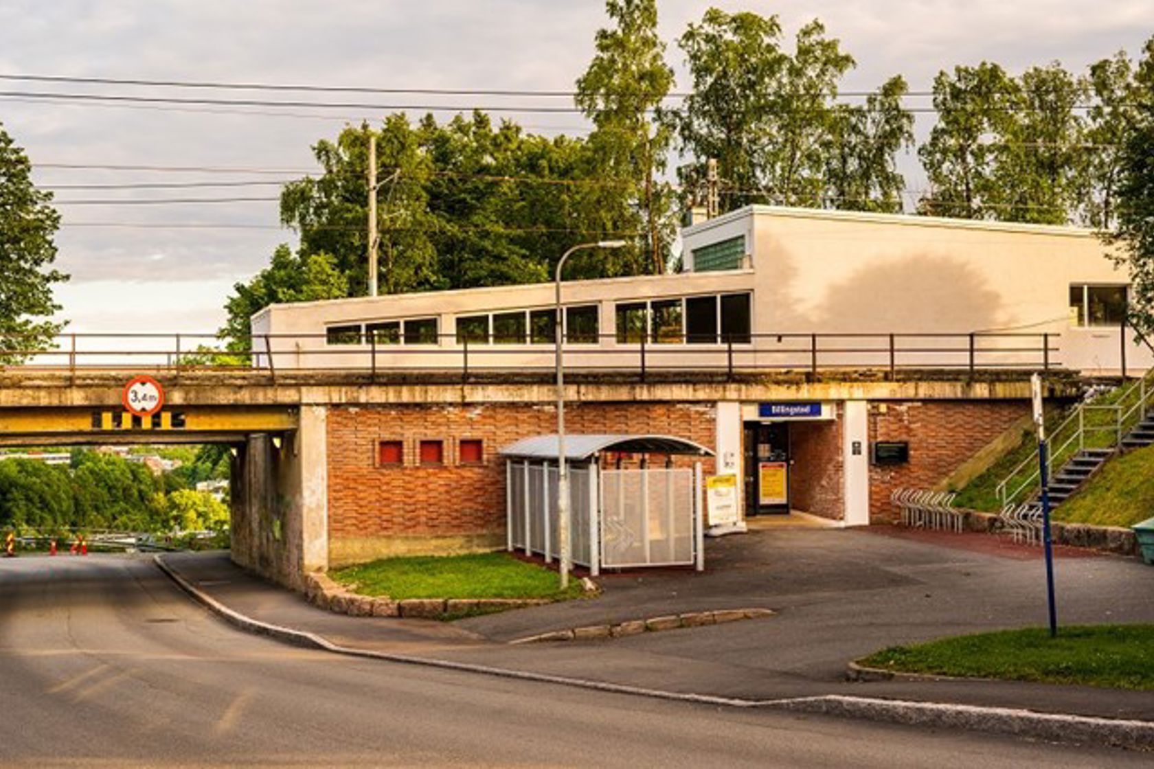 Exterior view of Billingstad station