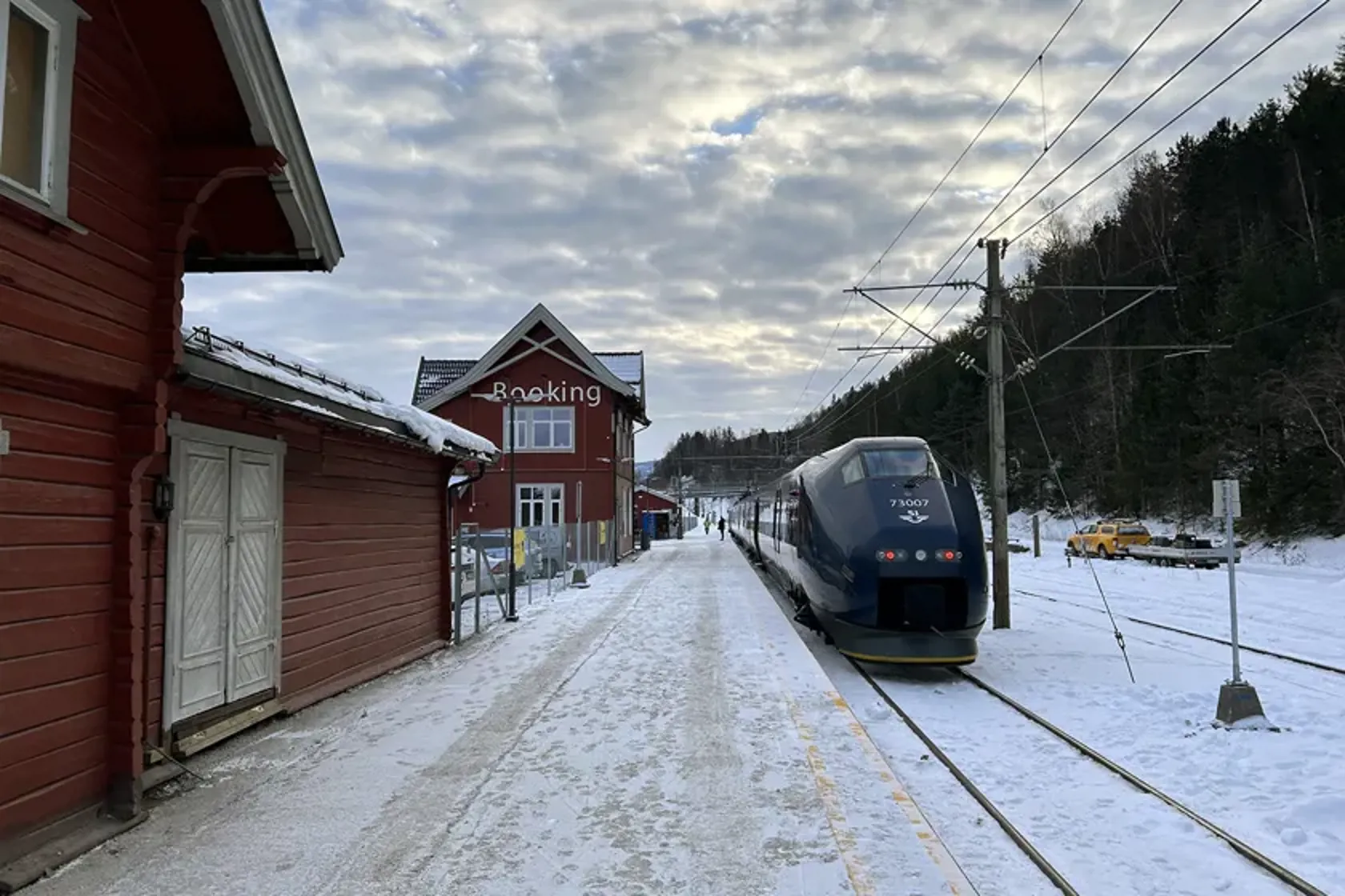 Exterior view of Fåvang station