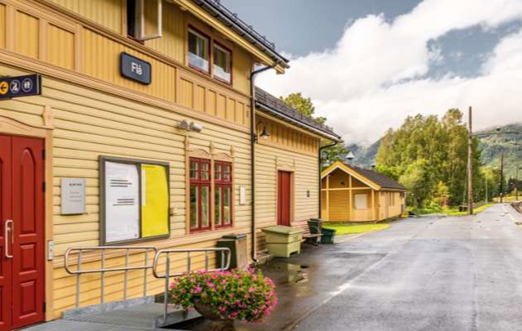 Eksteriørbilde av Flå stasjon