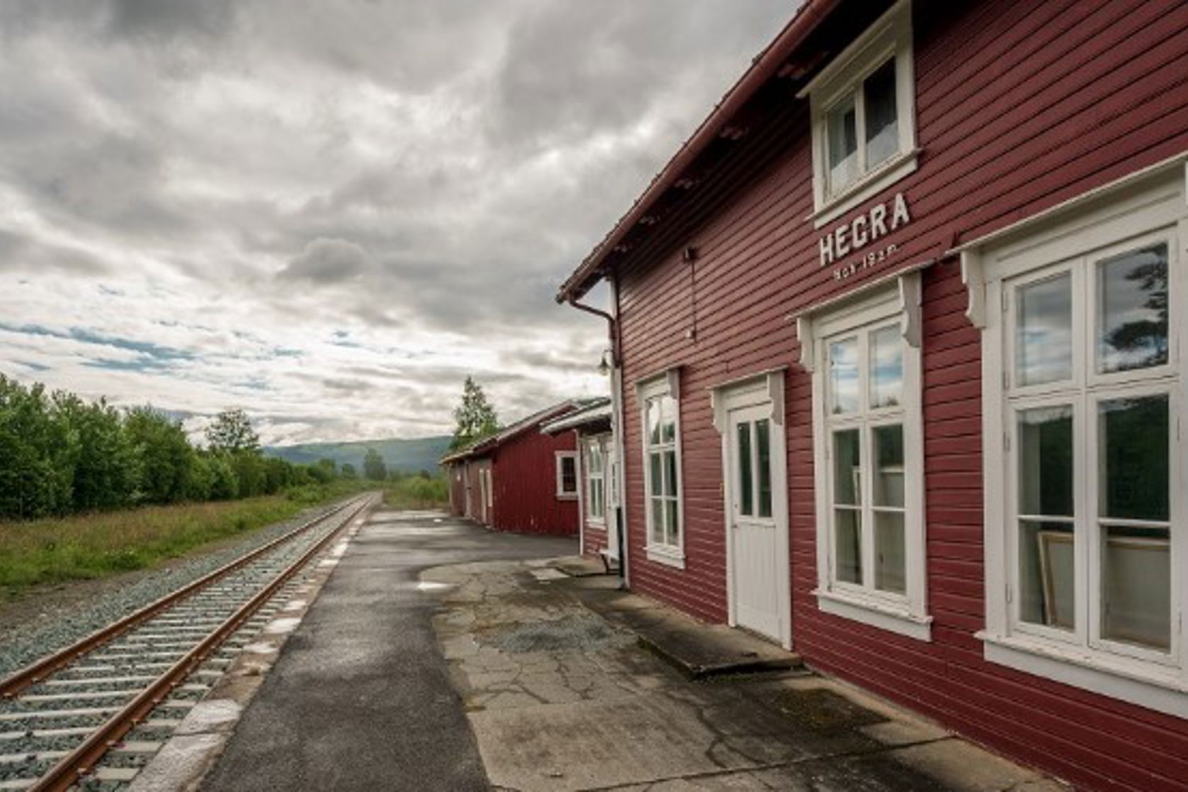 Eksteriørbilde av Hegra holdeplass