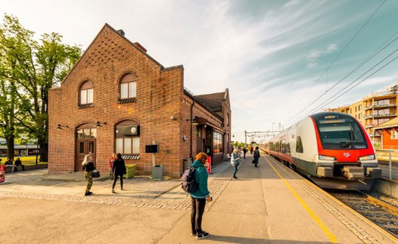 Exterior view of Jessheim station