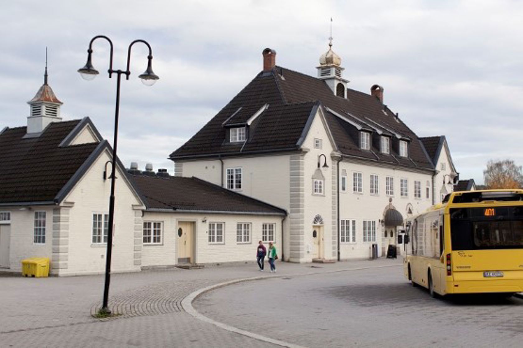 Exterior view of Kongsberg station