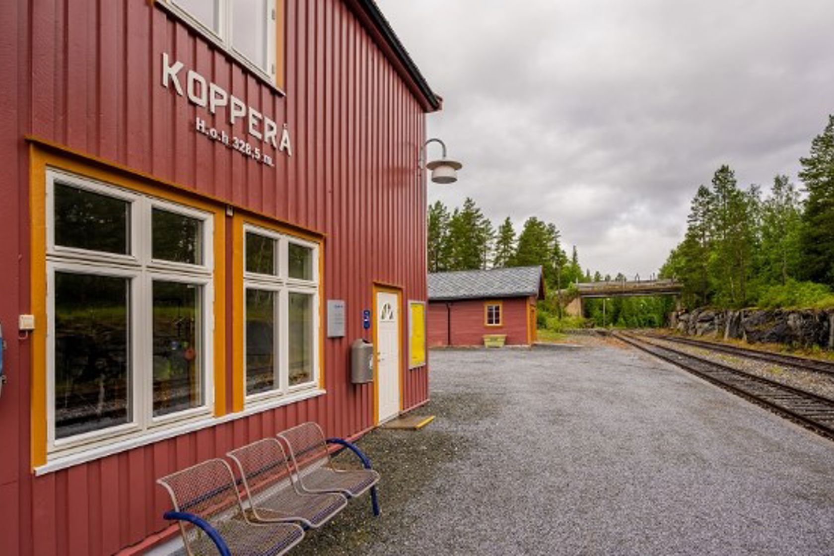 Exterior view of Kopperå station