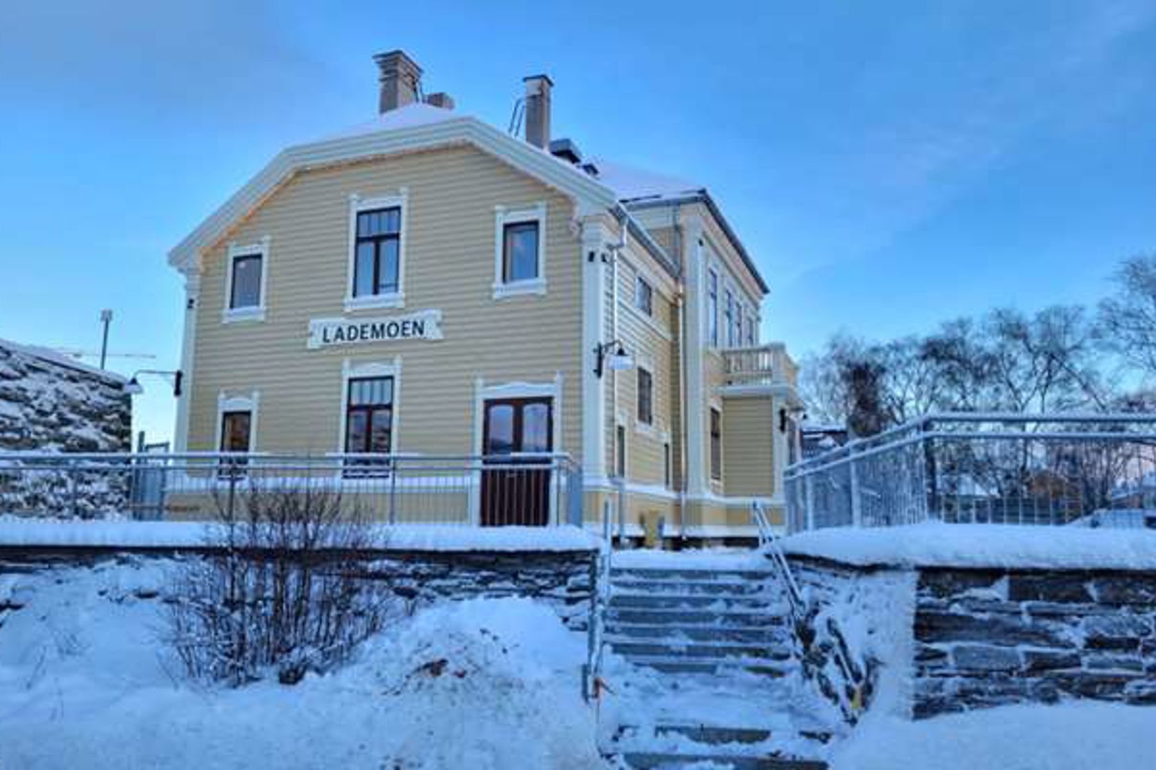 Exteriørbilde av Lademoen holdeplass