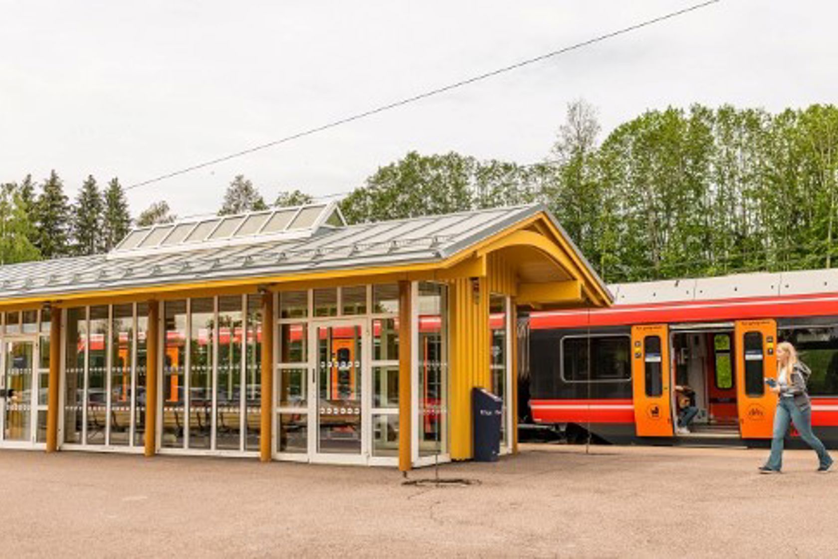 Eksteriørbilde av Leirsund stasjon