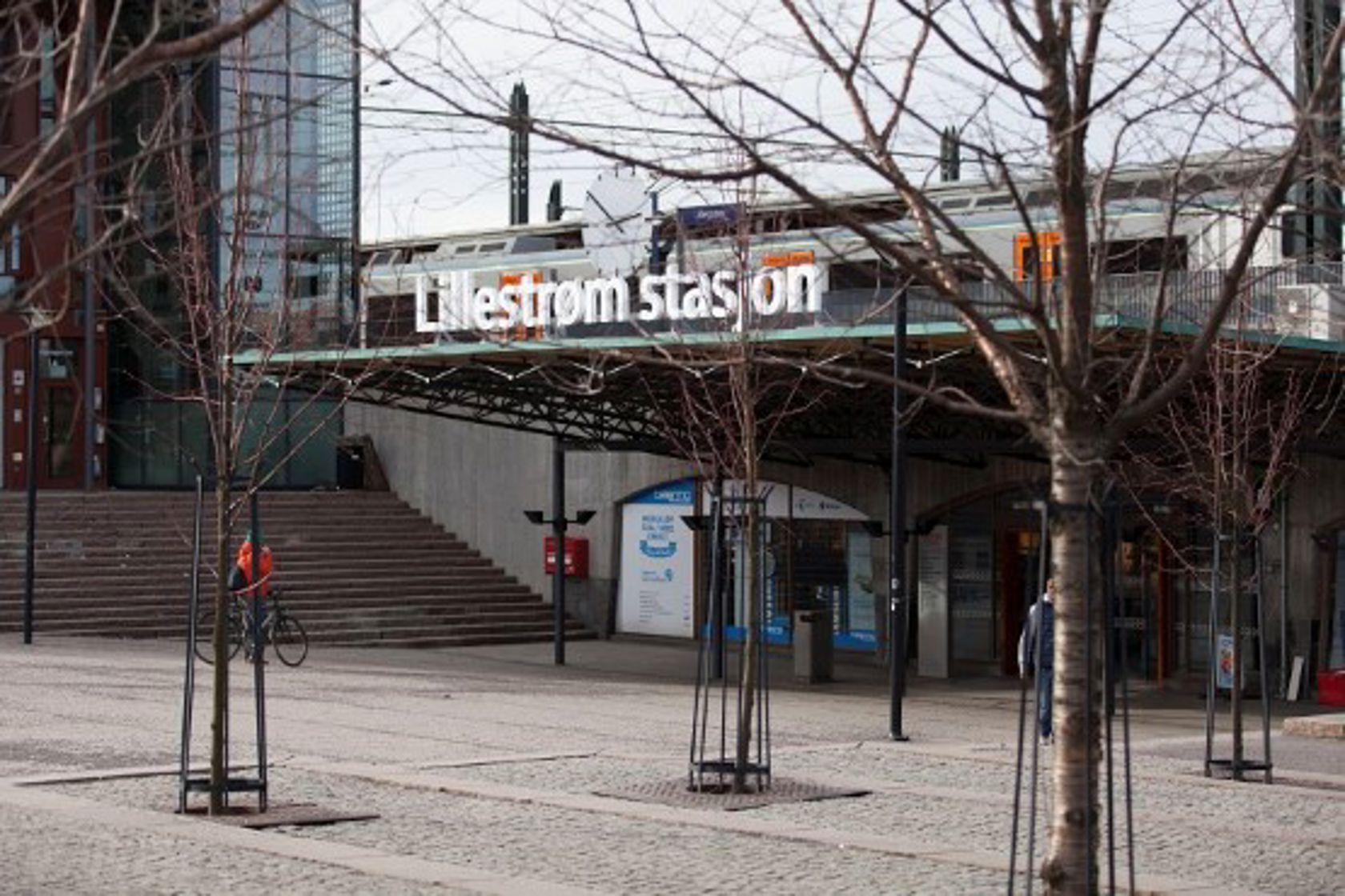Eksteriørbilde av Lillestrøm stasjon
