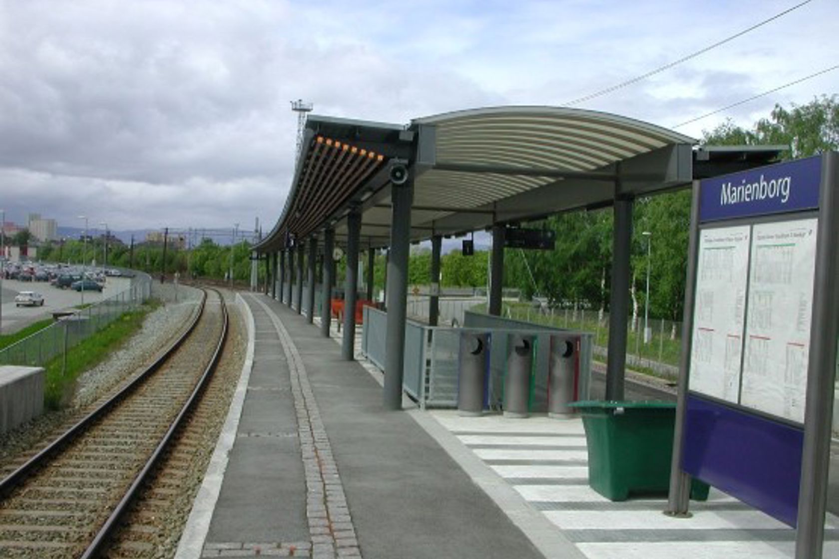 Eksteriørfoto av Marienborg holdeplass