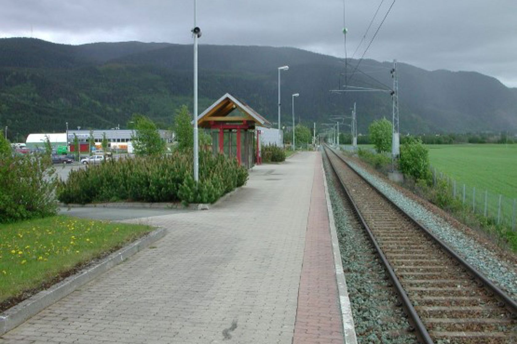 Exterior view of Melhus shuttle station