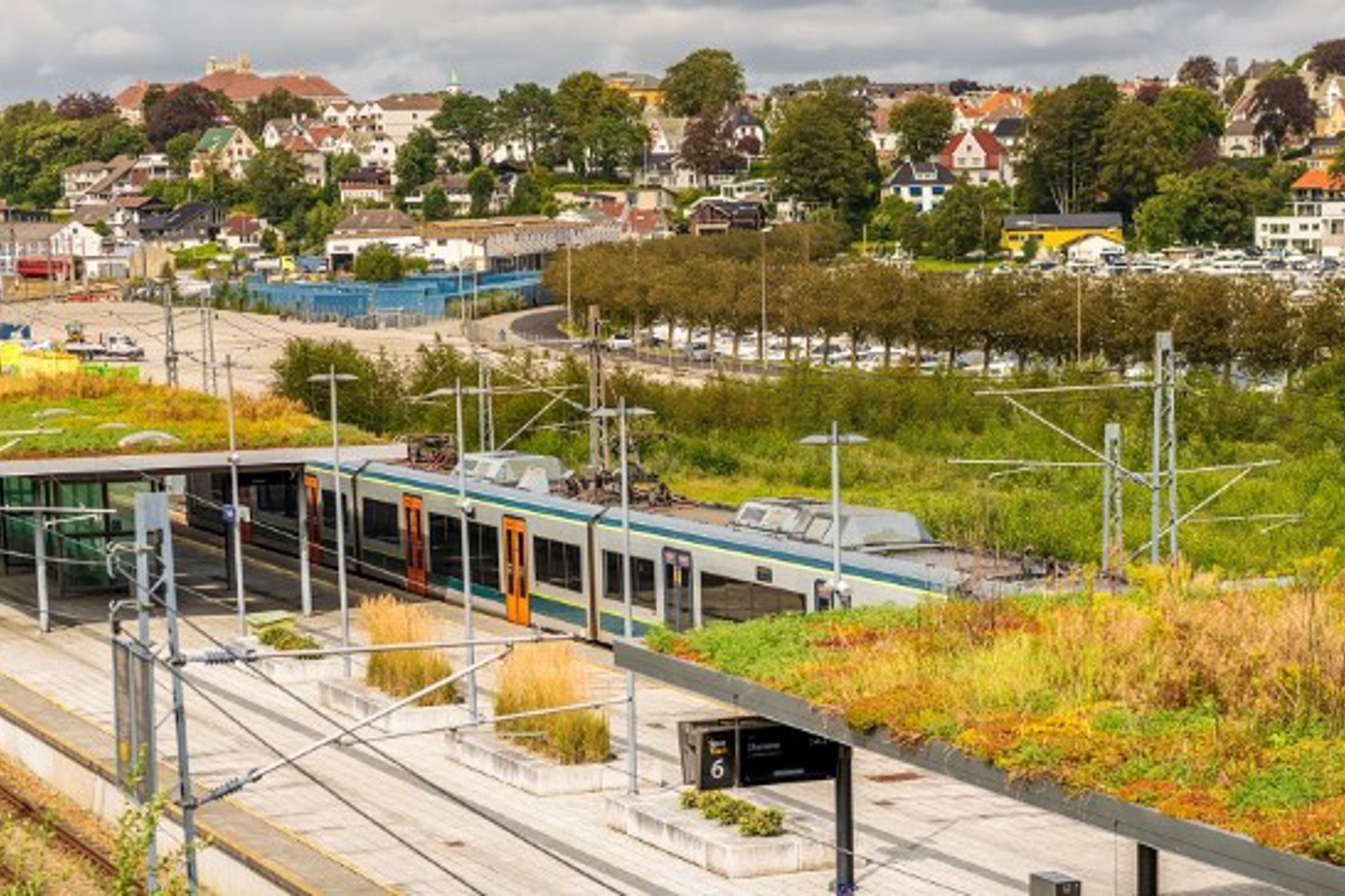 Oversiktsbilde av Paradis holdeplass