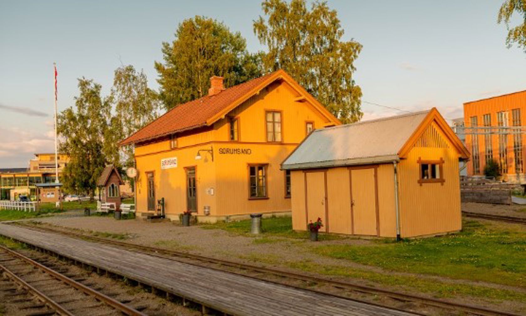 Exterior view of Sørumsand station