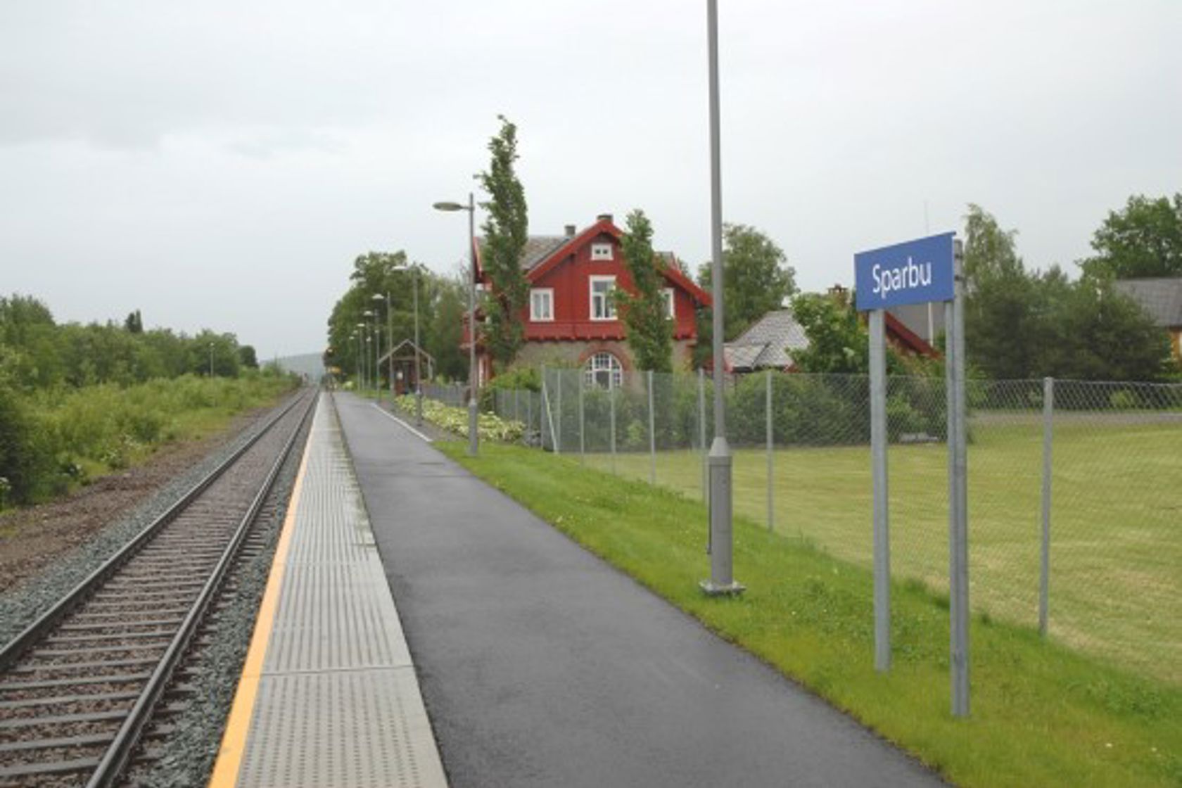 Exterior view of Sparbu stop