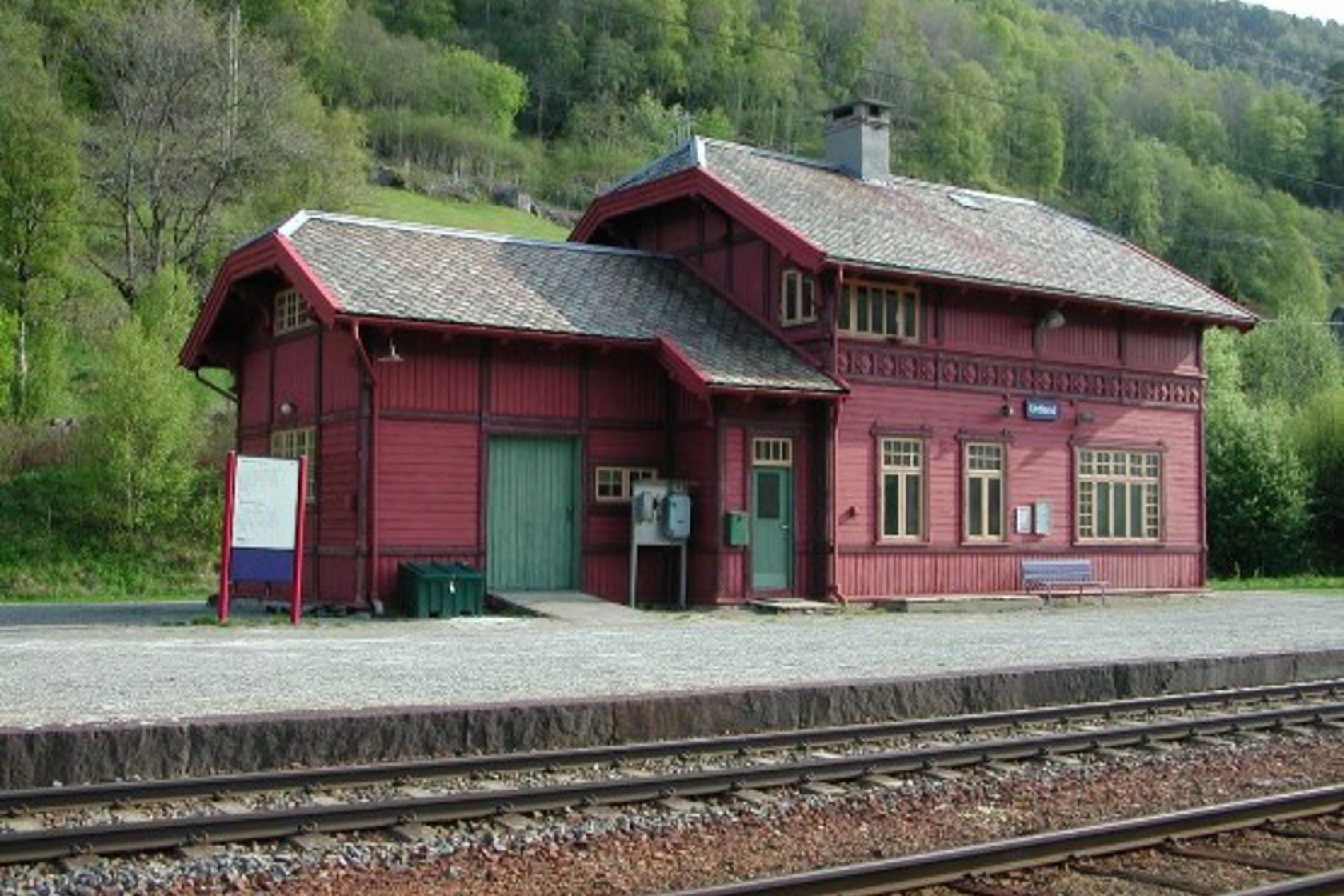 Exterior view of Urdland station