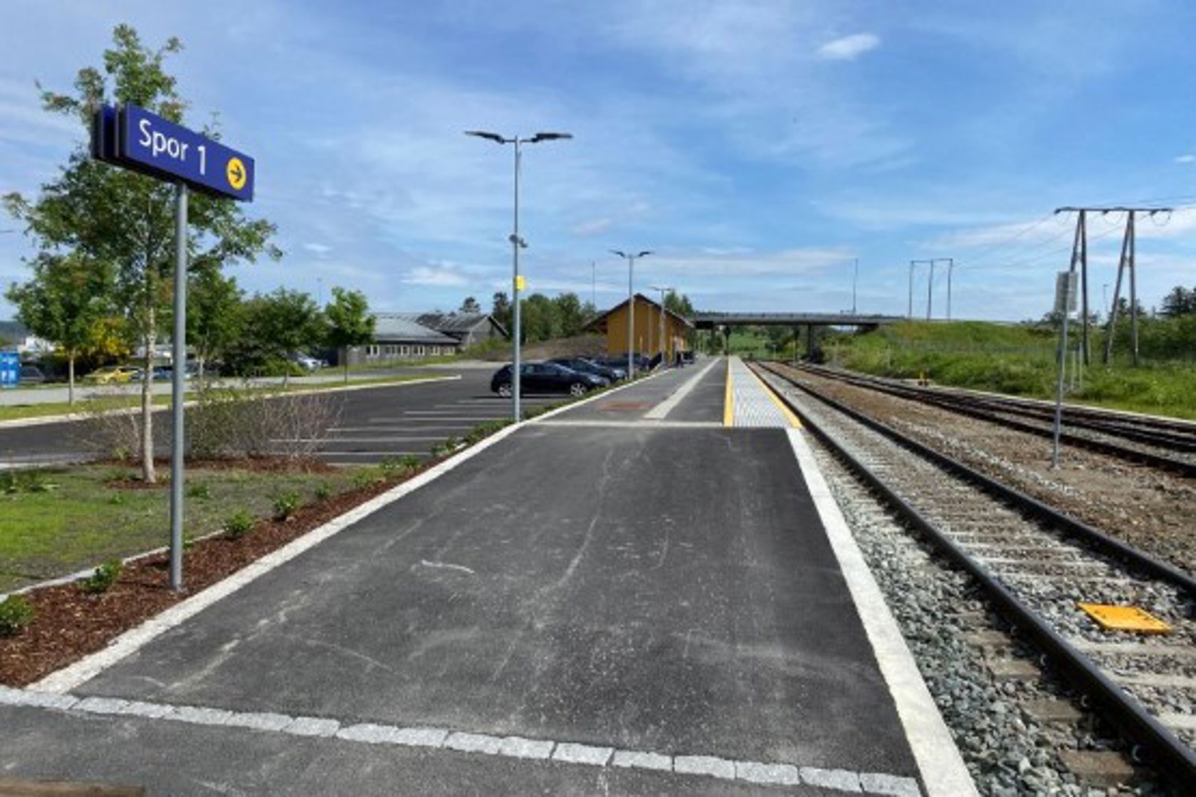 Exterior view of Åsen station