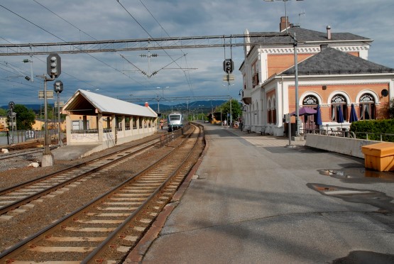 Hokksund stasjon