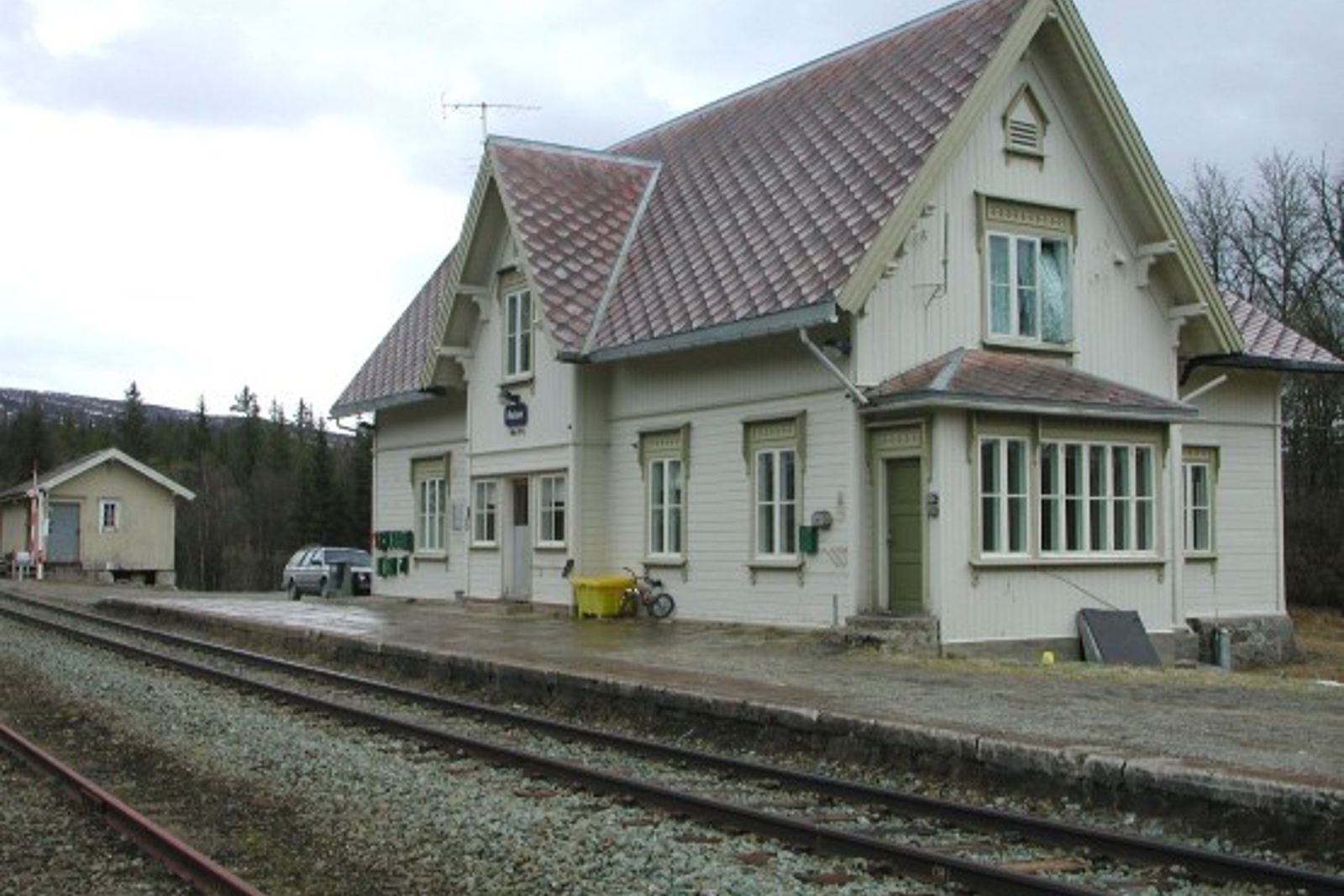Exterior view of Reitan station