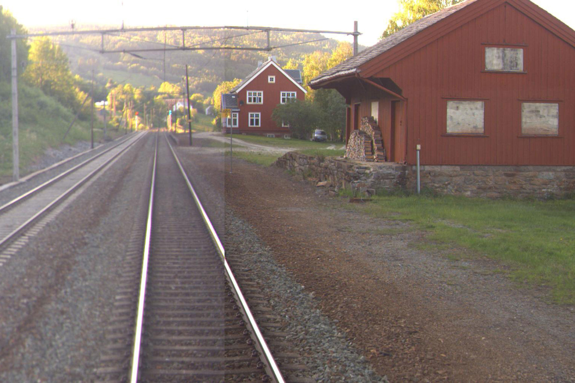 Spor og bygninger på Soknedal station