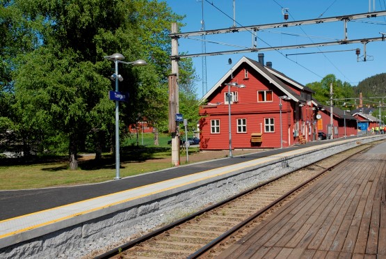 Tangen stasjon