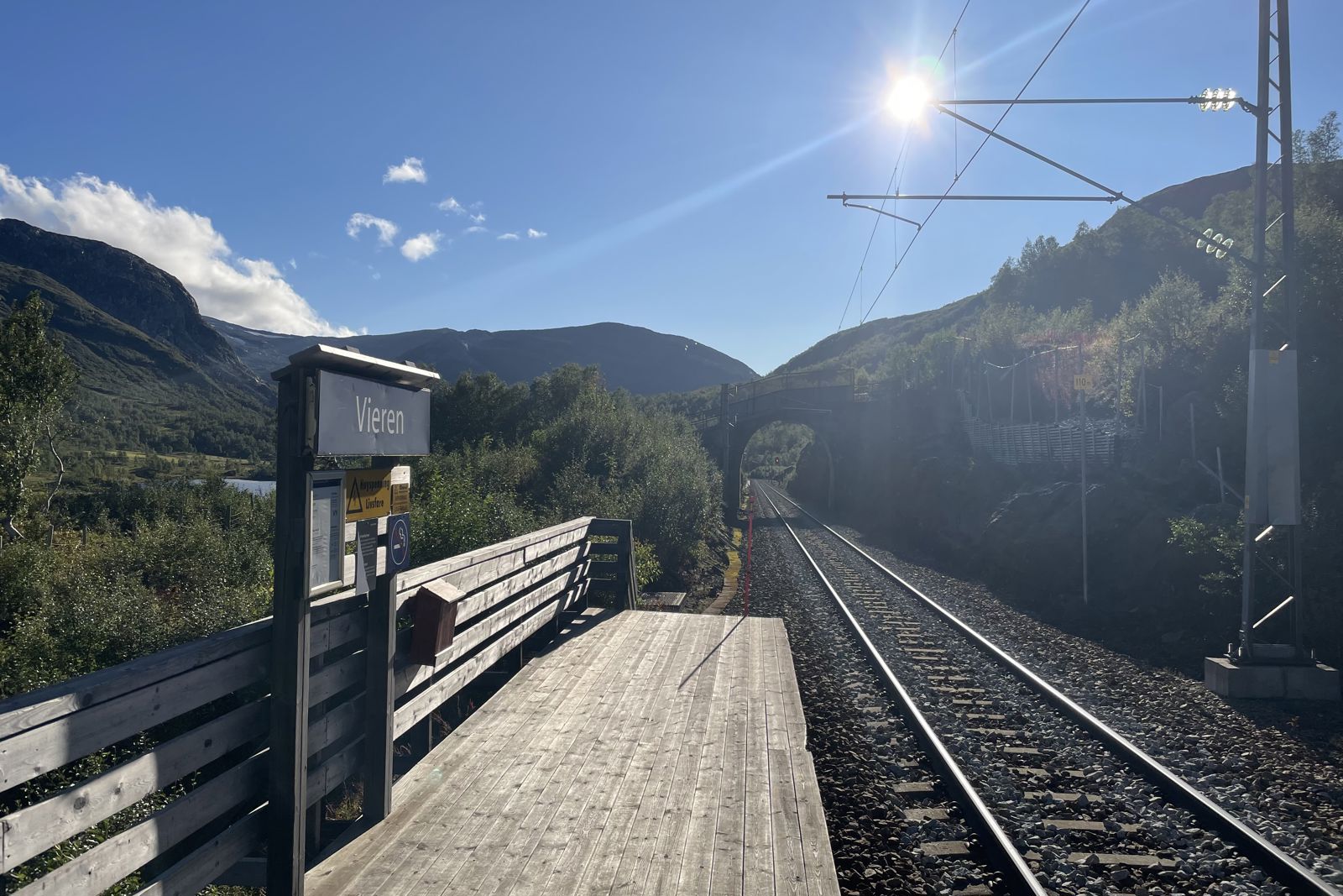 Eksteriørfoto av Vieren stasjon