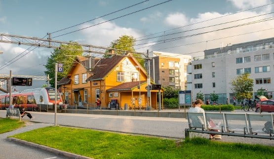 Ås stasjon